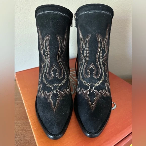 NEW YIPPEE KI YAY BY OLD GRINGO, NEW SHERIFF IN TOWN - Black Suede, Size 9B - Picture 6 of 13